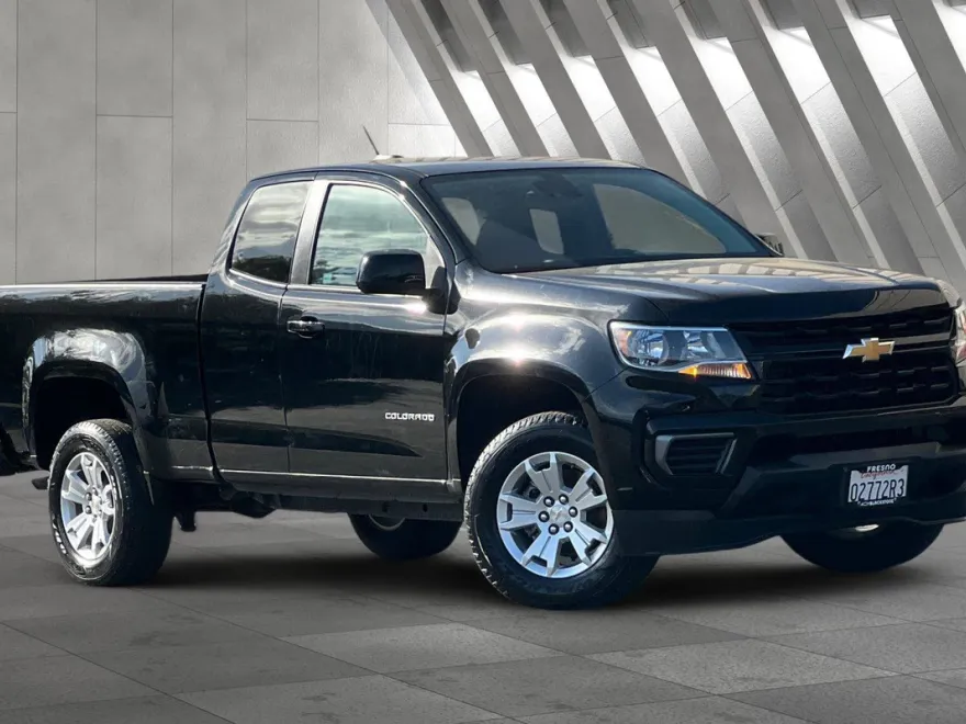 2022 Chevrolet Colorado LT photo 1