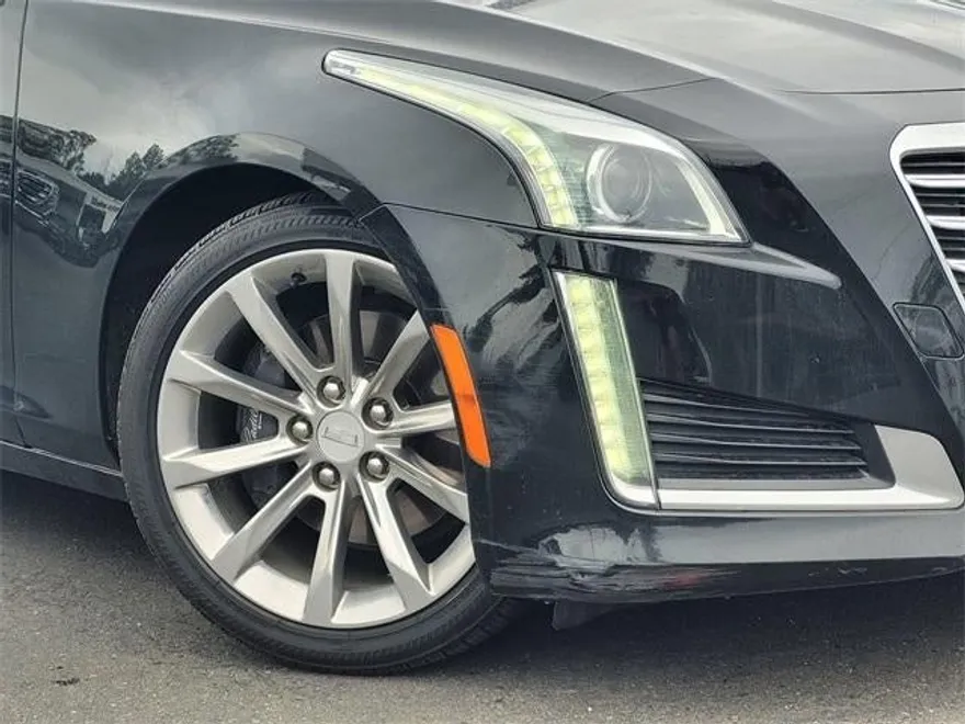 2019 Cadillac CTS Luxury photo 1