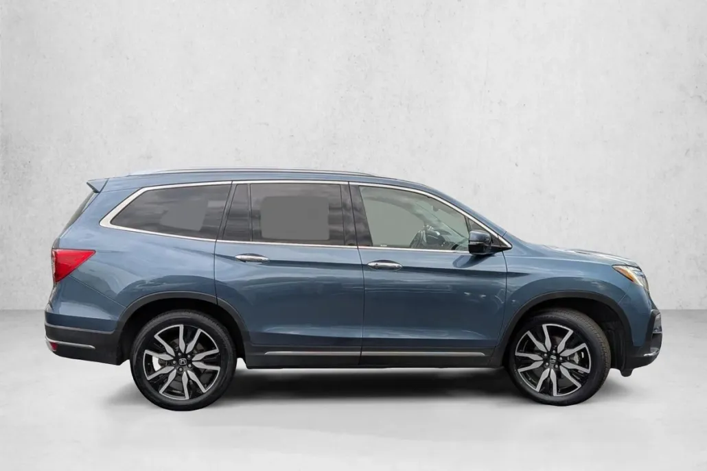 2019 Honda Pilot Touring photo 1