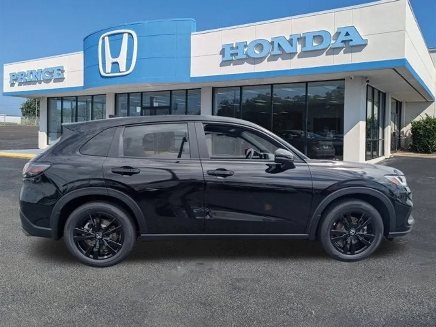 2026 Honda HR-V Sport photo 1