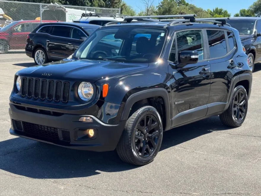 2018 Jeep Renegade Latitude North Edition photo 1