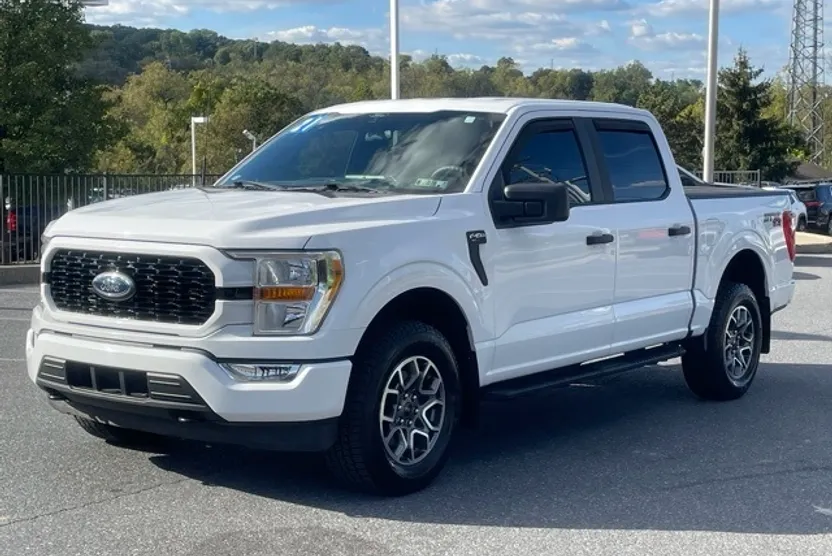2021 Ford F-150 XL photo 1