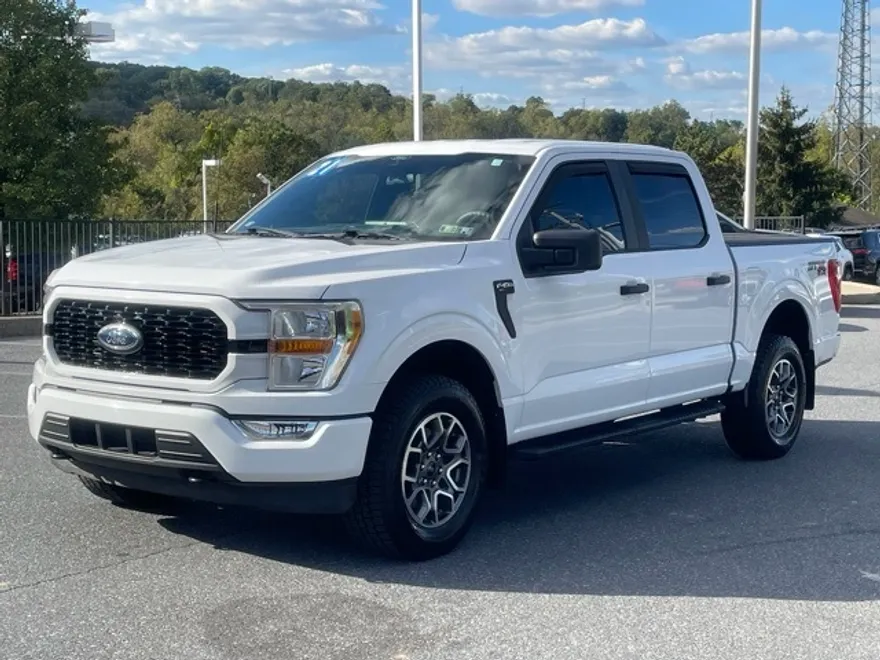 2021 Ford F-150 XL photo 1