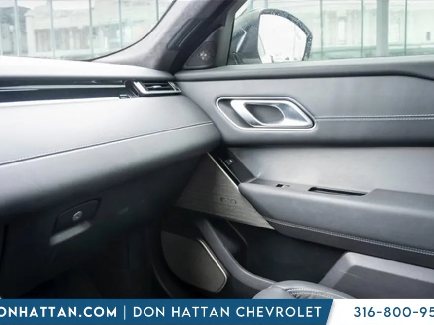 2022 Land Rover Range Rover Velar P250 R-Dynamic S photo 1