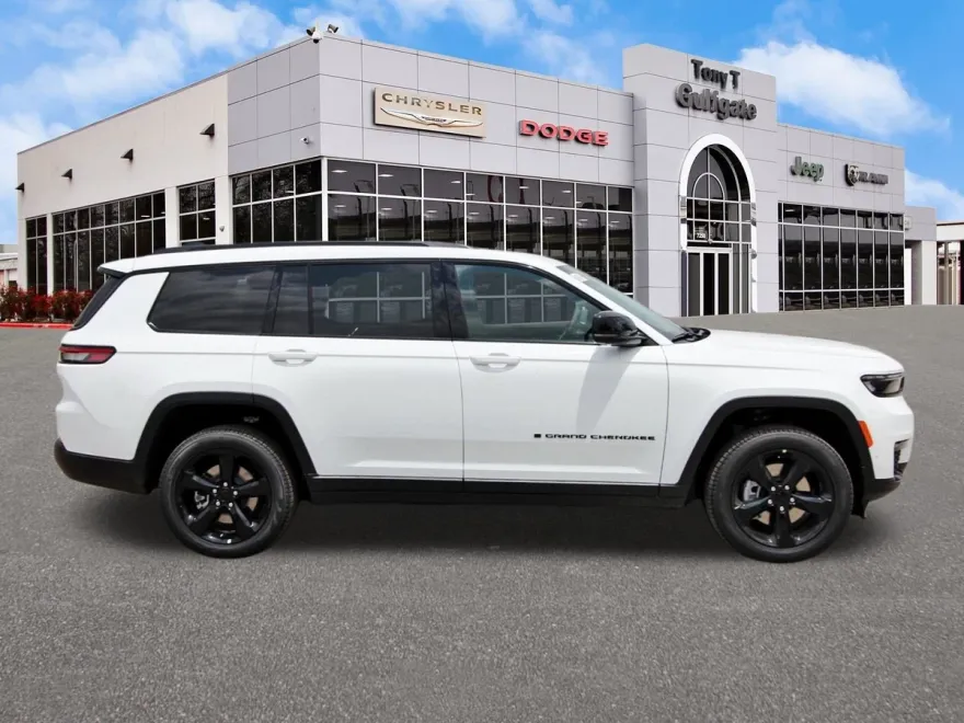 2025 Jeep Grand Cherokee Limited photo 1