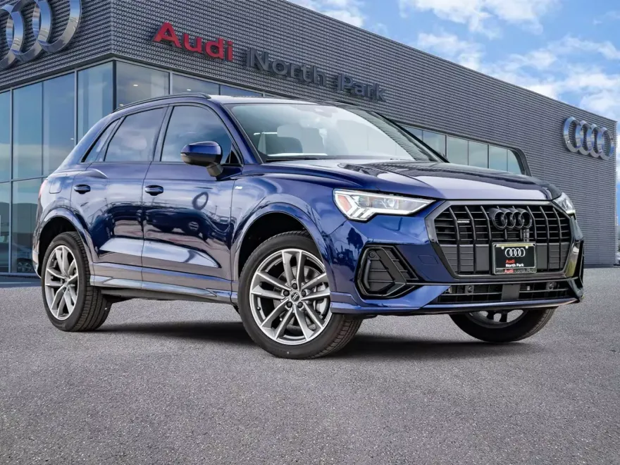 2025 Audi Q3 45 TFSI S line Premium photo 1