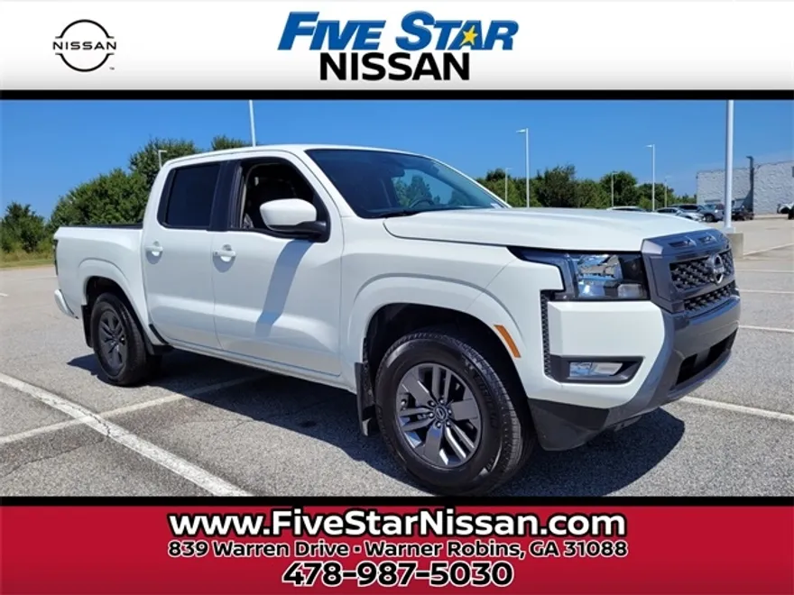2025 Nissan Frontier SV photo 1