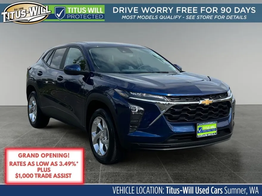 2024 Chevrolet Trax LS photo 1