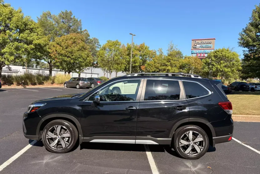 2021 Subaru Forester Touring photo 1