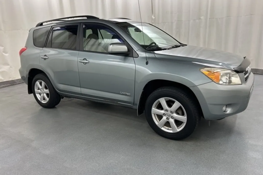 2008 Toyota RAV4 Limited photo 1