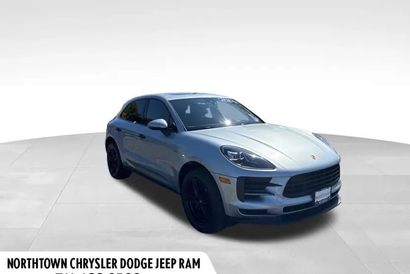 2020 Porsche Macan Base photo 1