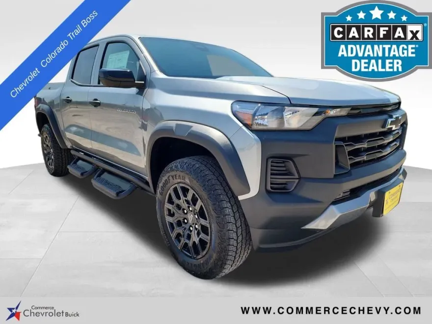 2026 Chevrolet Colorado Trail Boss photo 1