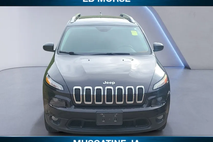 2015 Jeep Cherokee Latitude photo 1