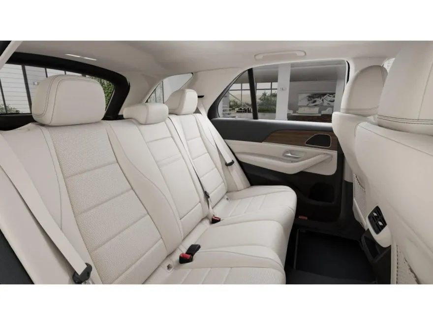 2026 Mercedes Benz GLE 350 4MATIC photo 1