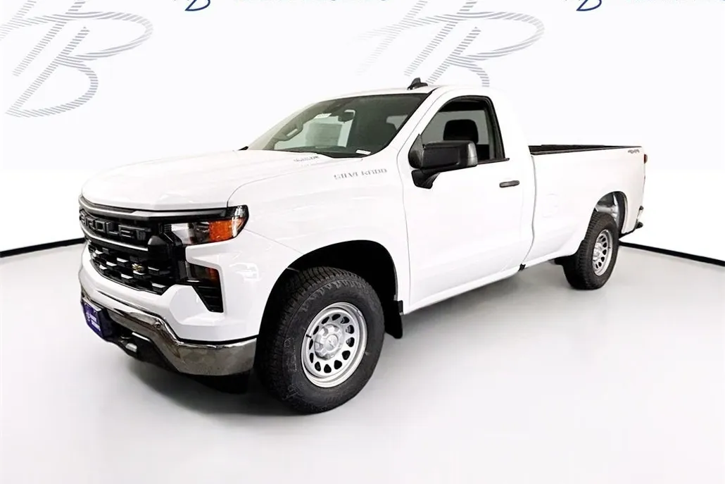 2025 Chevrolet Silverado 1500 photo 1