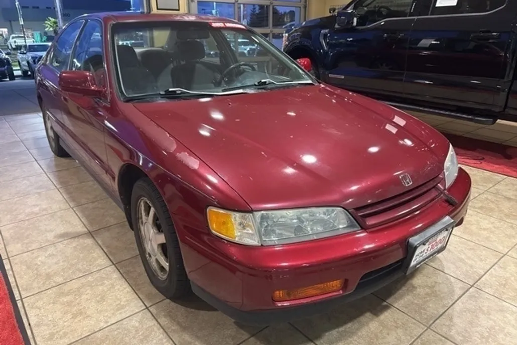 1994 Honda Accord EX photo 1