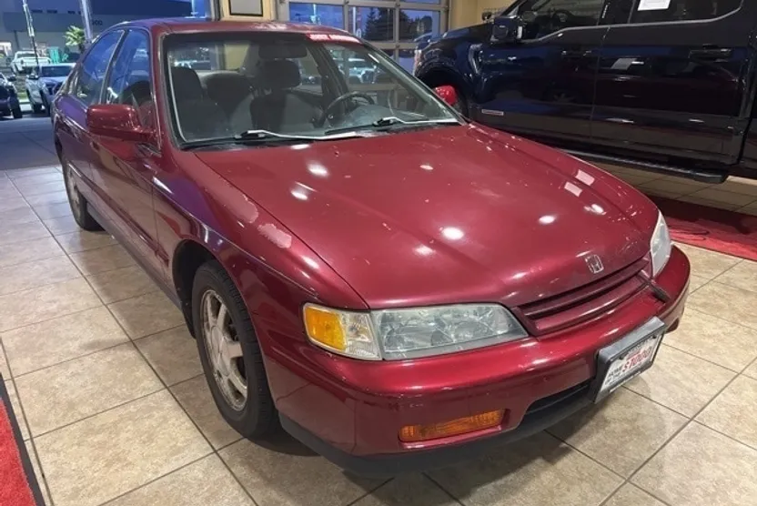 1994 Honda Accord EX photo 1