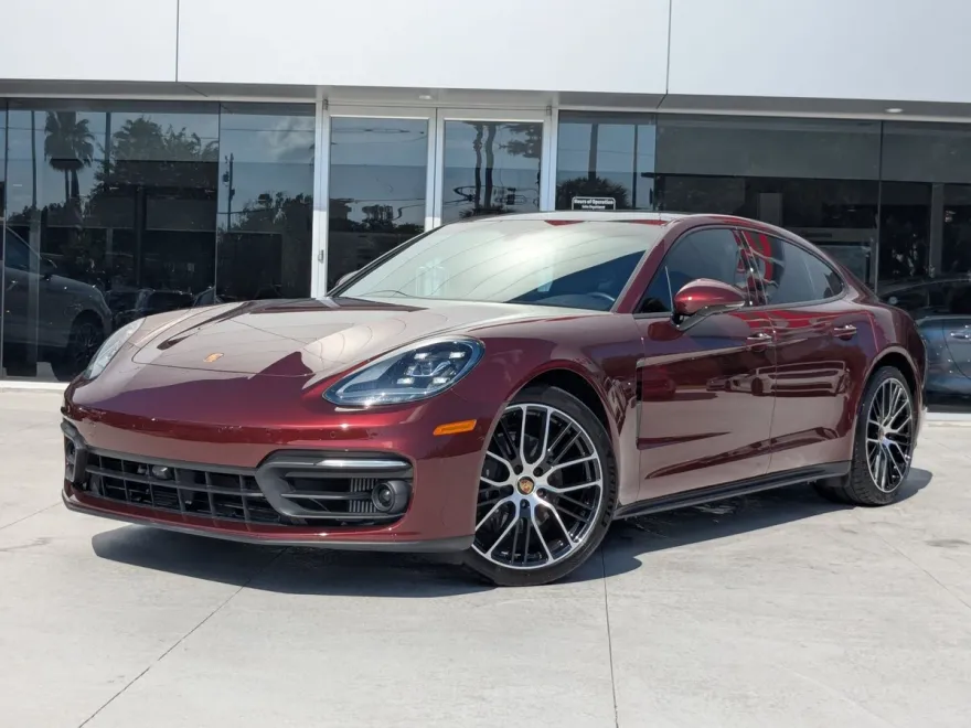 2022 Porsche Panamera Base photo 1