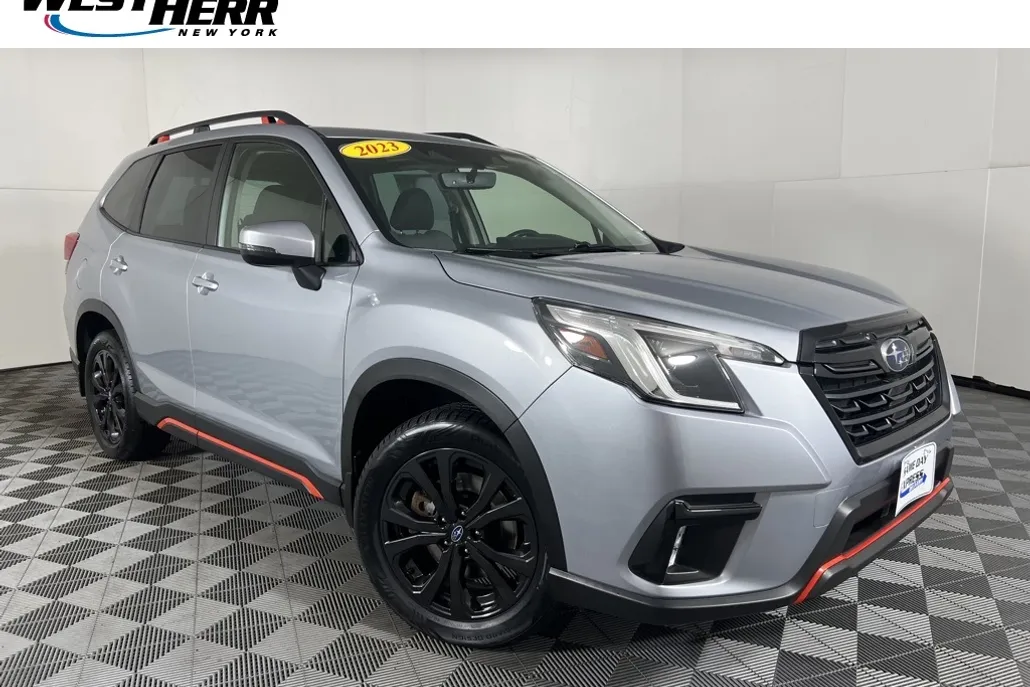 2023 Subaru Forester Sport photo 1