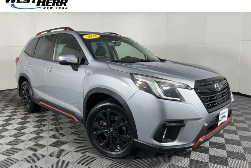 2023 Subaru Forester Sport photo 1