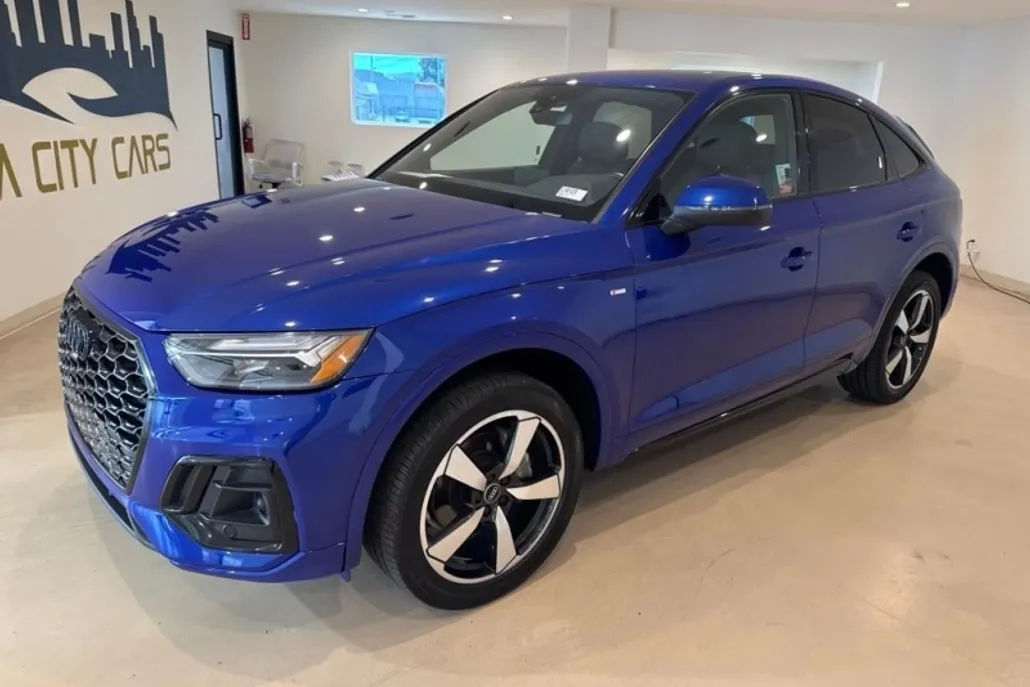 2023 Audi Q5 45 S line Premium Plus photo 1