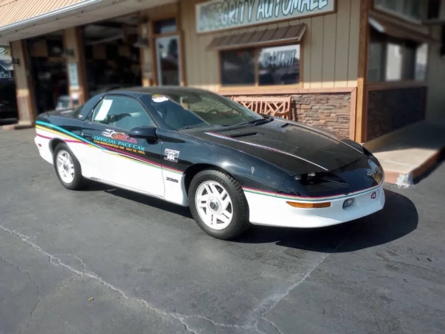 1993 Chevrolet Camaro Z28 photo 1