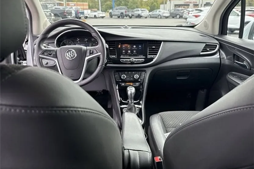 2022 Buick Encore Preferred photo 1