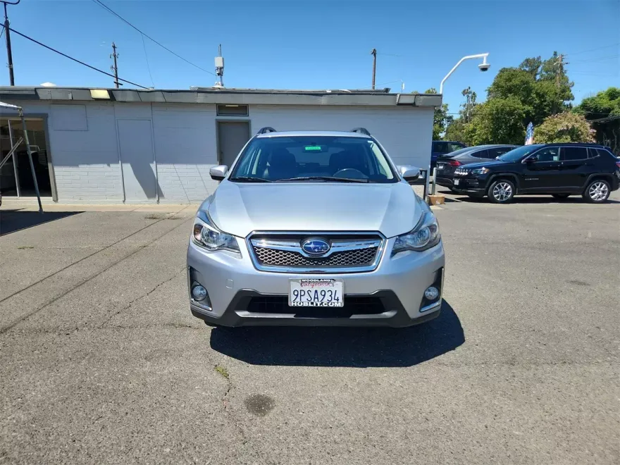 2016 Subaru Crosstrek Hybrid Touring photo 1