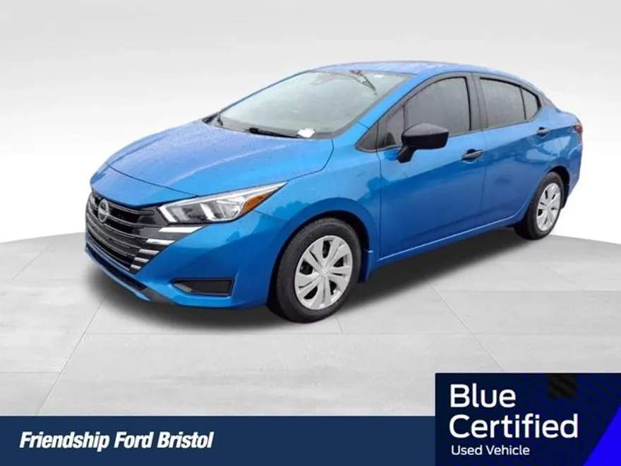 2024 Nissan Versa 1.6 S photo 1