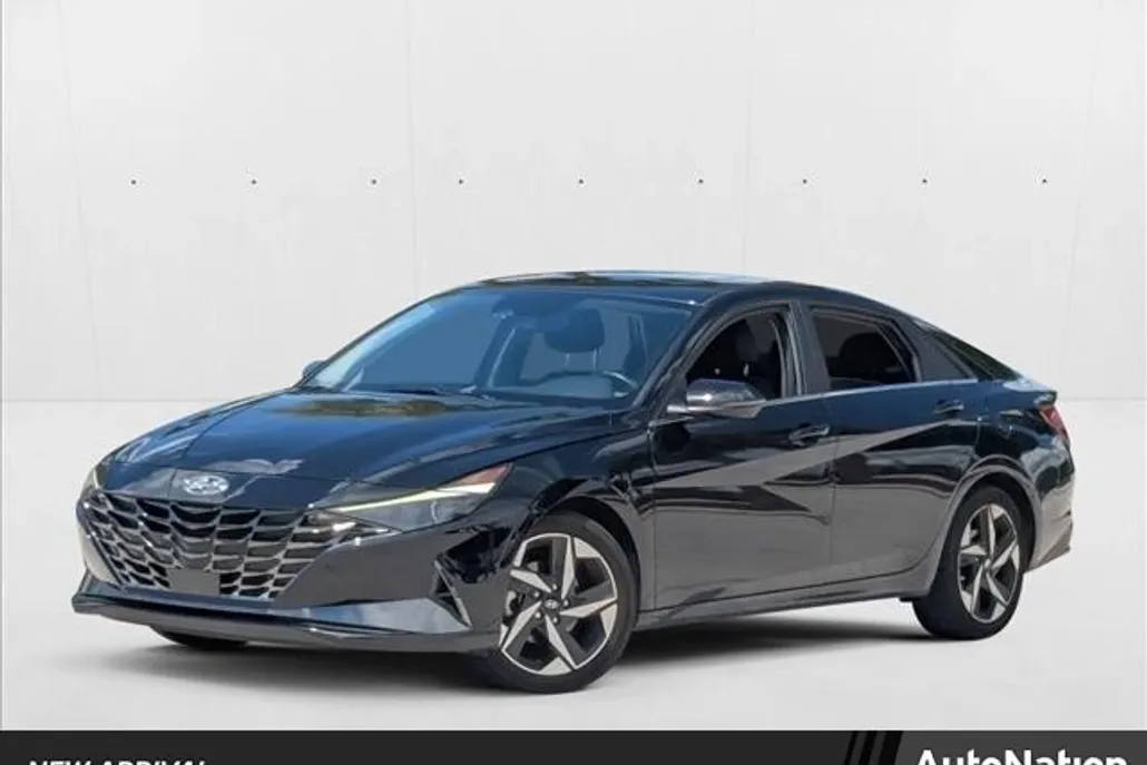 2023 Hyundai Elantra Limited photo 1