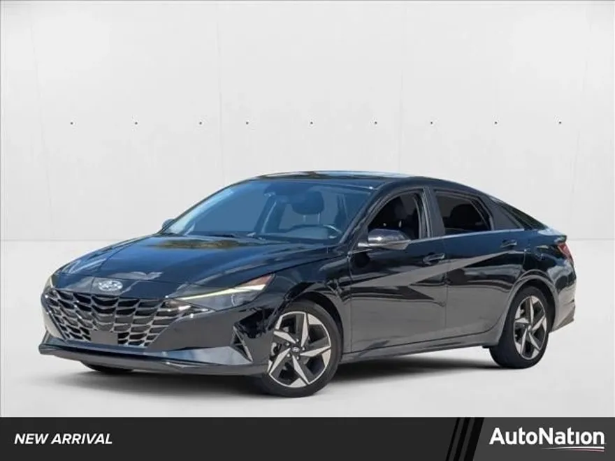 2023 Hyundai Elantra Limited photo 1