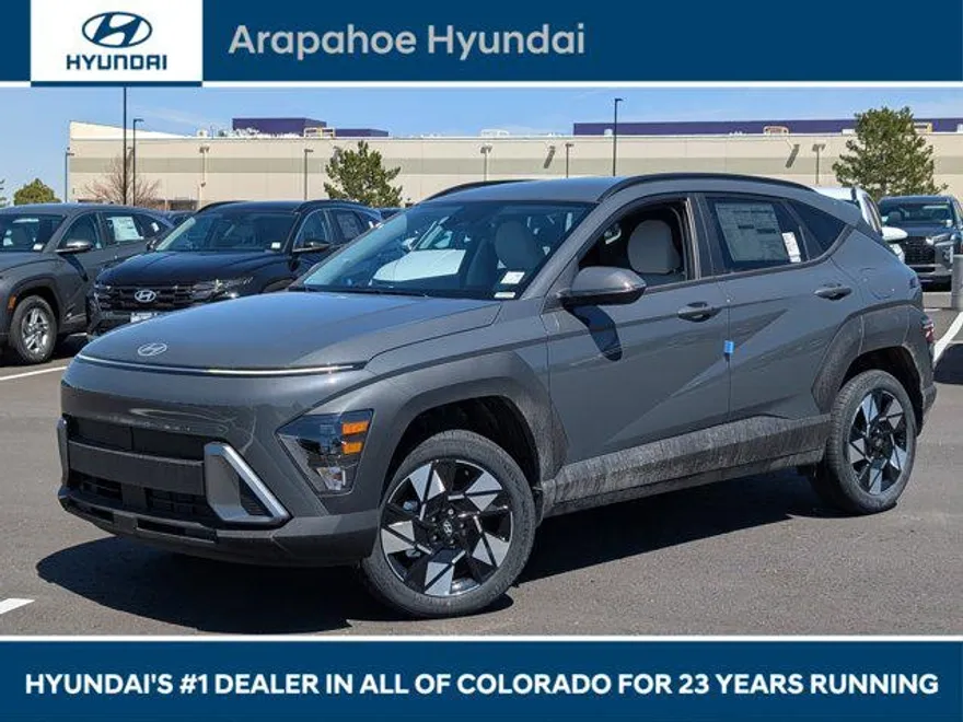 2025 Hyundai Kona SEL photo 1