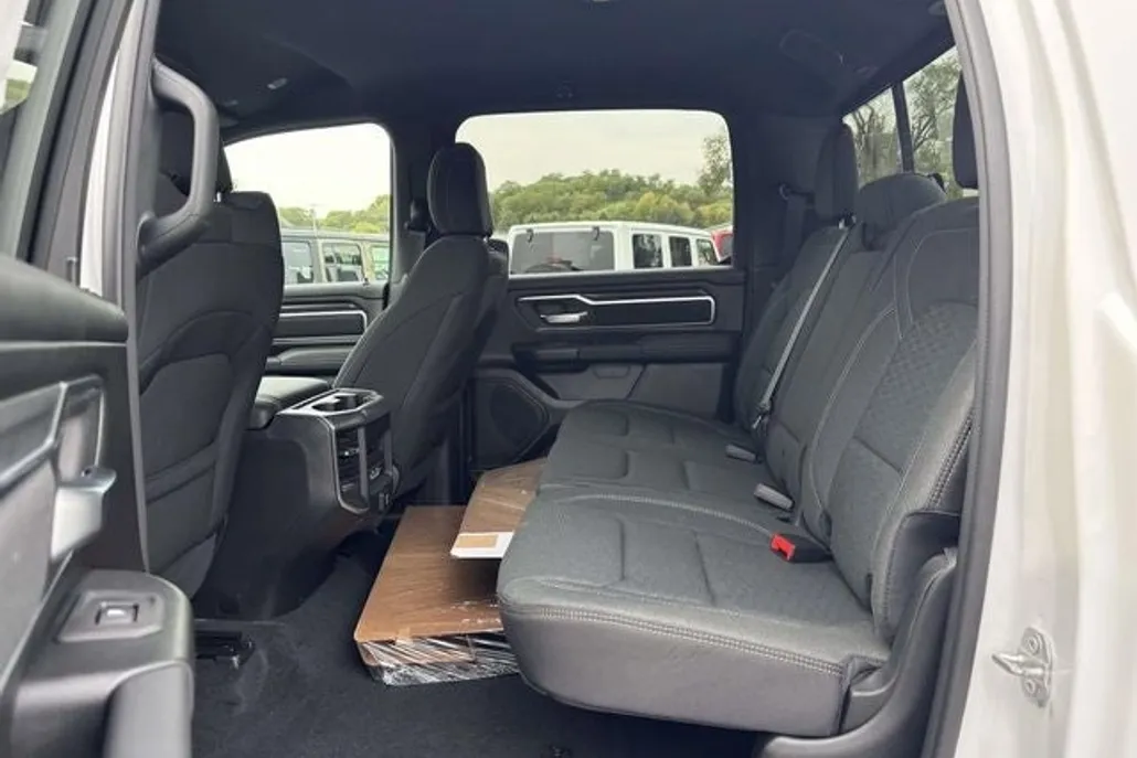 2026 Ram 1500 Big Horn photo 1