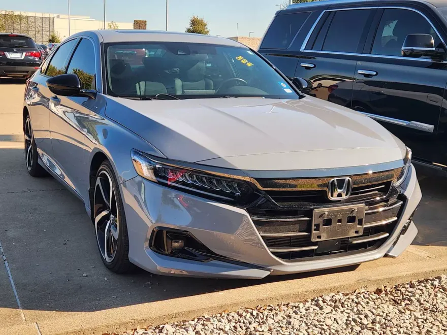 2022 Honda Accord Sport 2.0T photo 1