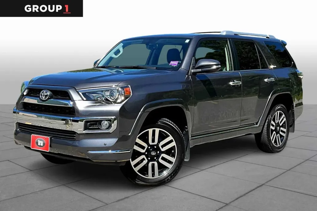 2019 Toyota 4Runner Limited photo 1