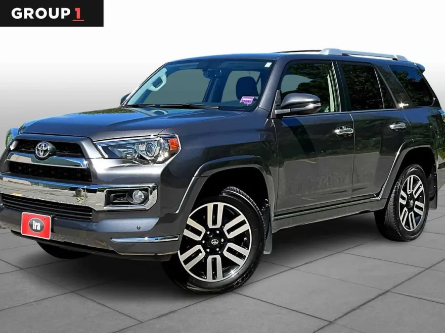 2019 Toyota 4Runner Limited photo 1