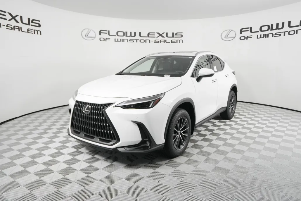 2026 Lexus NX 350 photo 1