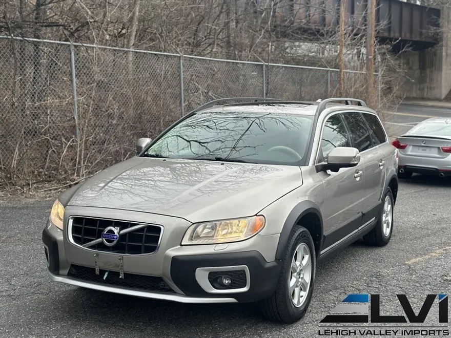 2011 Volvo XC70 3.2 photo 1