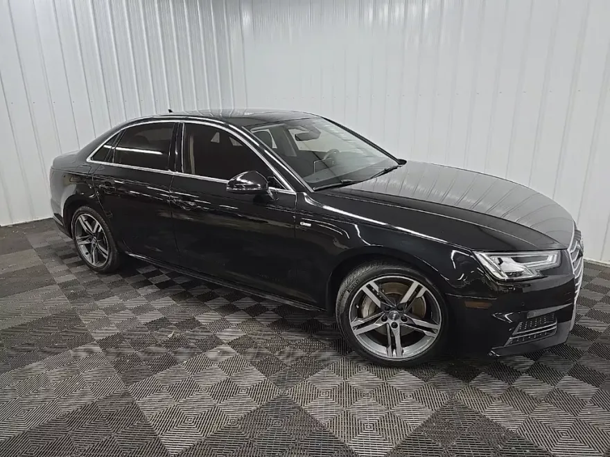 2018 Audi A4 2.0T Premium Plus Quattro photo 1
