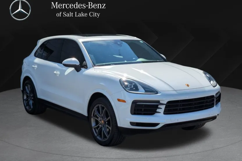2020 Porsche Cayenne photo 1