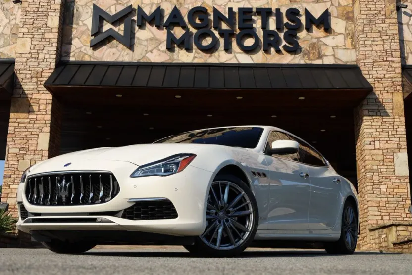 2019 Maserati Quattroporte Q4 GranLusso photo 1
