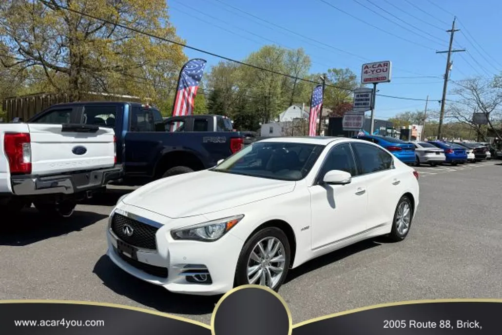 2014 Infiniti Q50 Hybrid Premium photo 1
