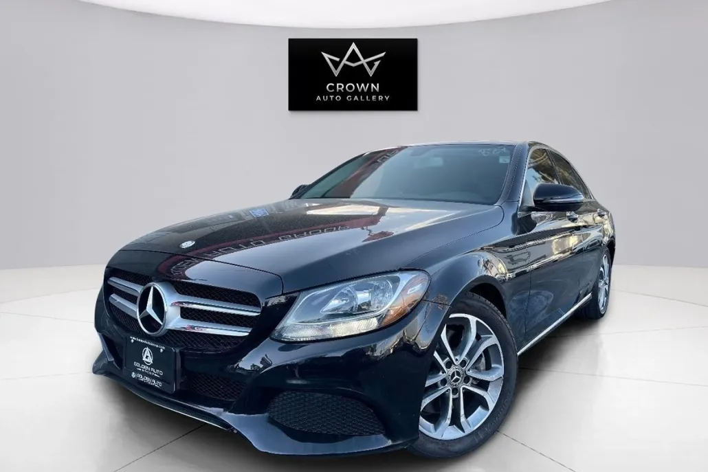 2017 Mercedes Benz C 300 photo 1
