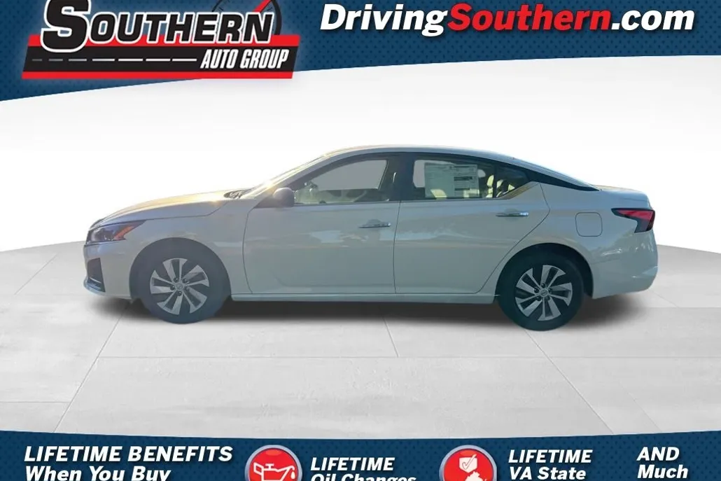 2025 Nissan Altima S photo 1