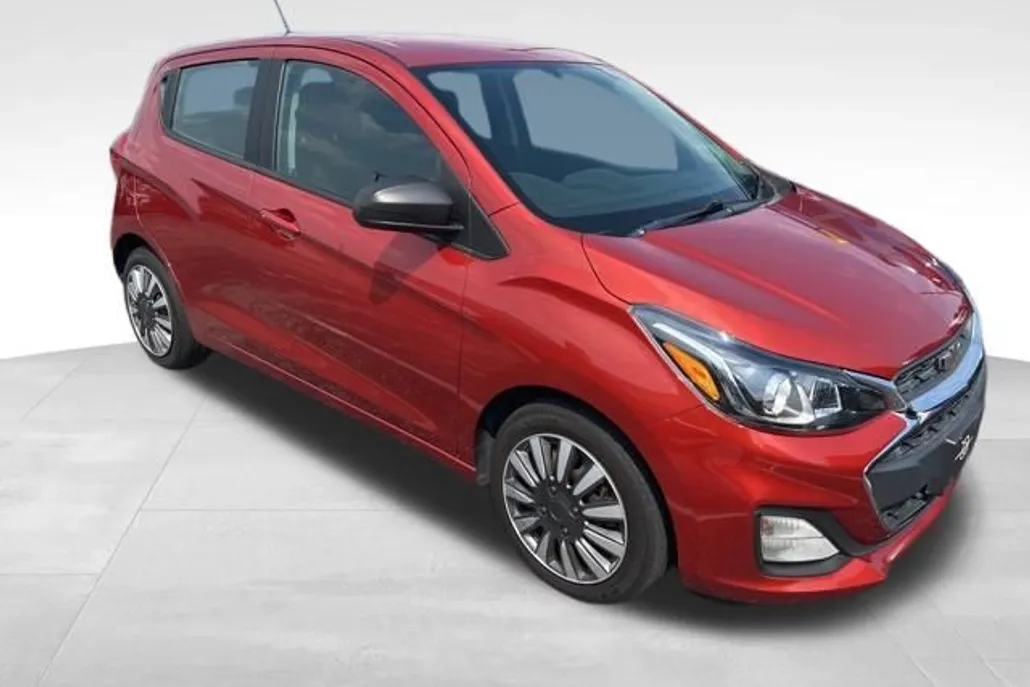 2021 Chevrolet Spark LS photo 1