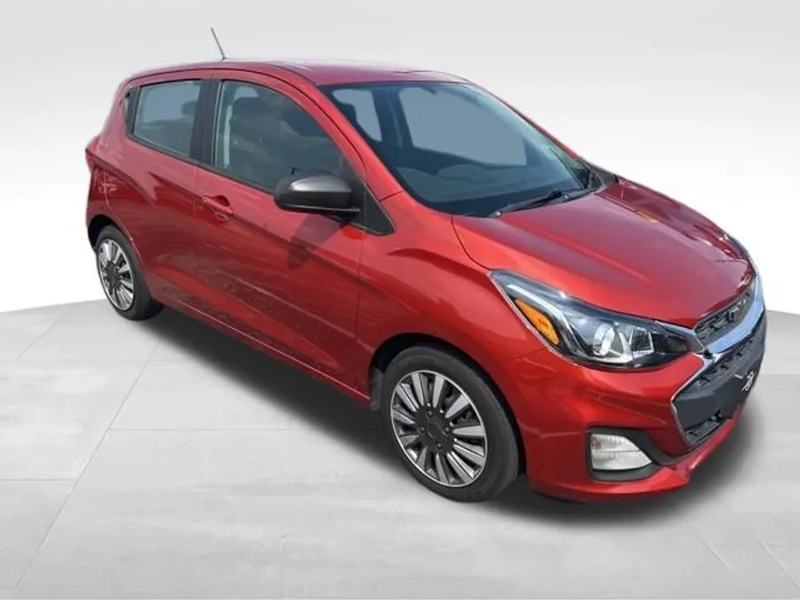 2021 Chevrolet Spark LS photo 1