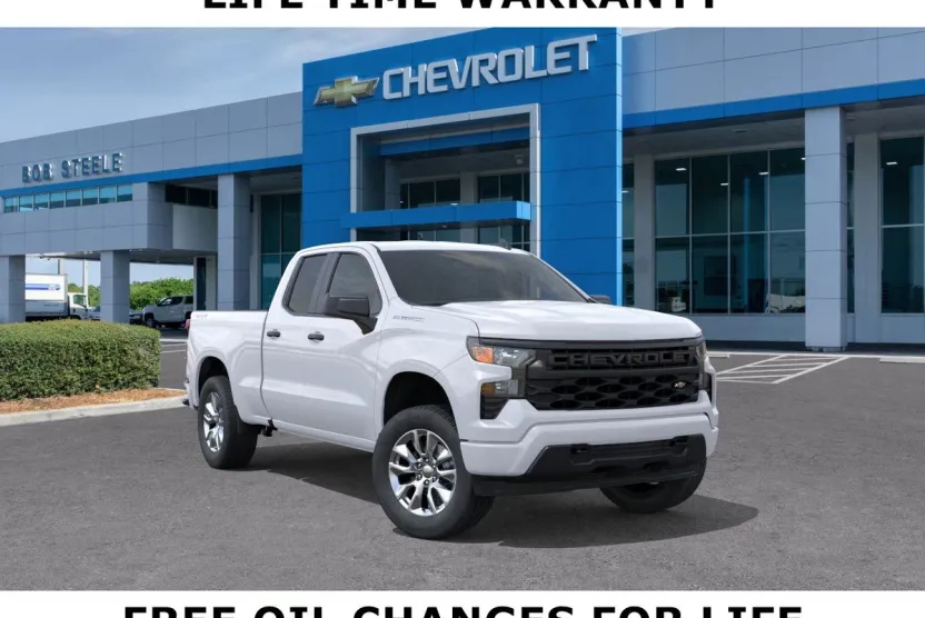 2026 Chevrolet Silverado 1500 Custom photo 1