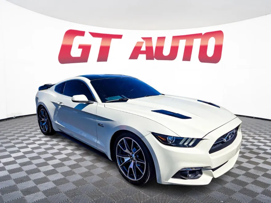 2015 Ford Mustang GT 50th Anniversary Edition photo 1