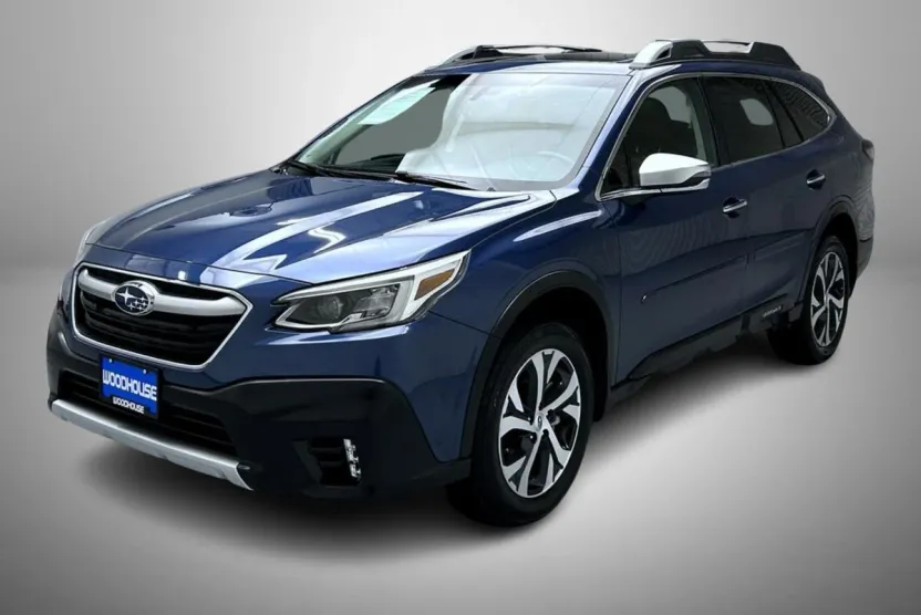 2021 Subaru Outback Touring photo 1