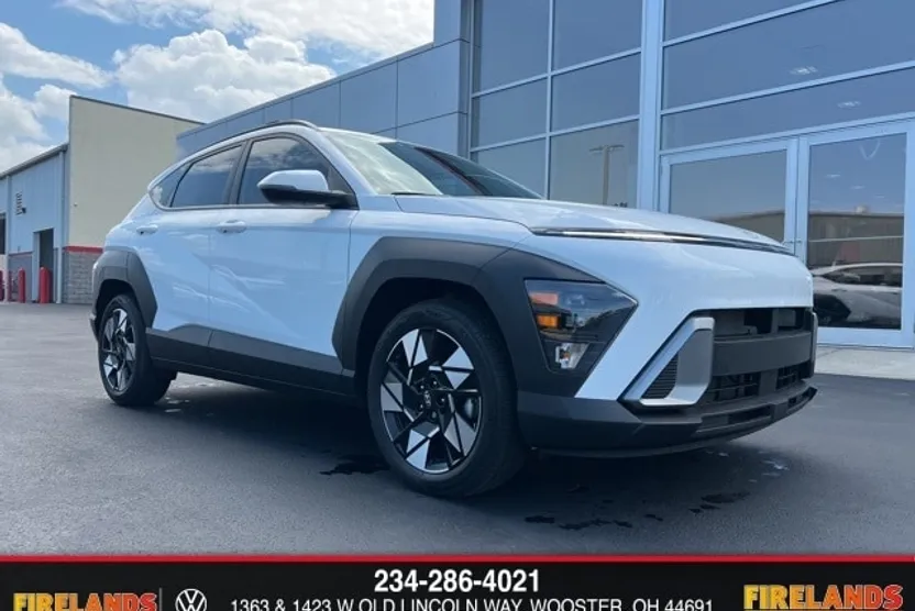 2024 Hyundai Kona SEL photo 1